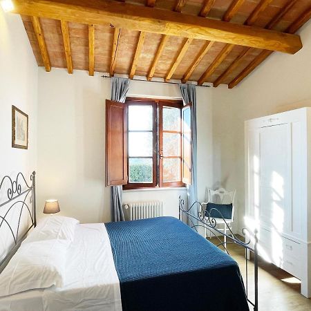 Oliveta Blu: Elegante A Due Passi Dal Centro Lägenhet Siena Exteriör bild