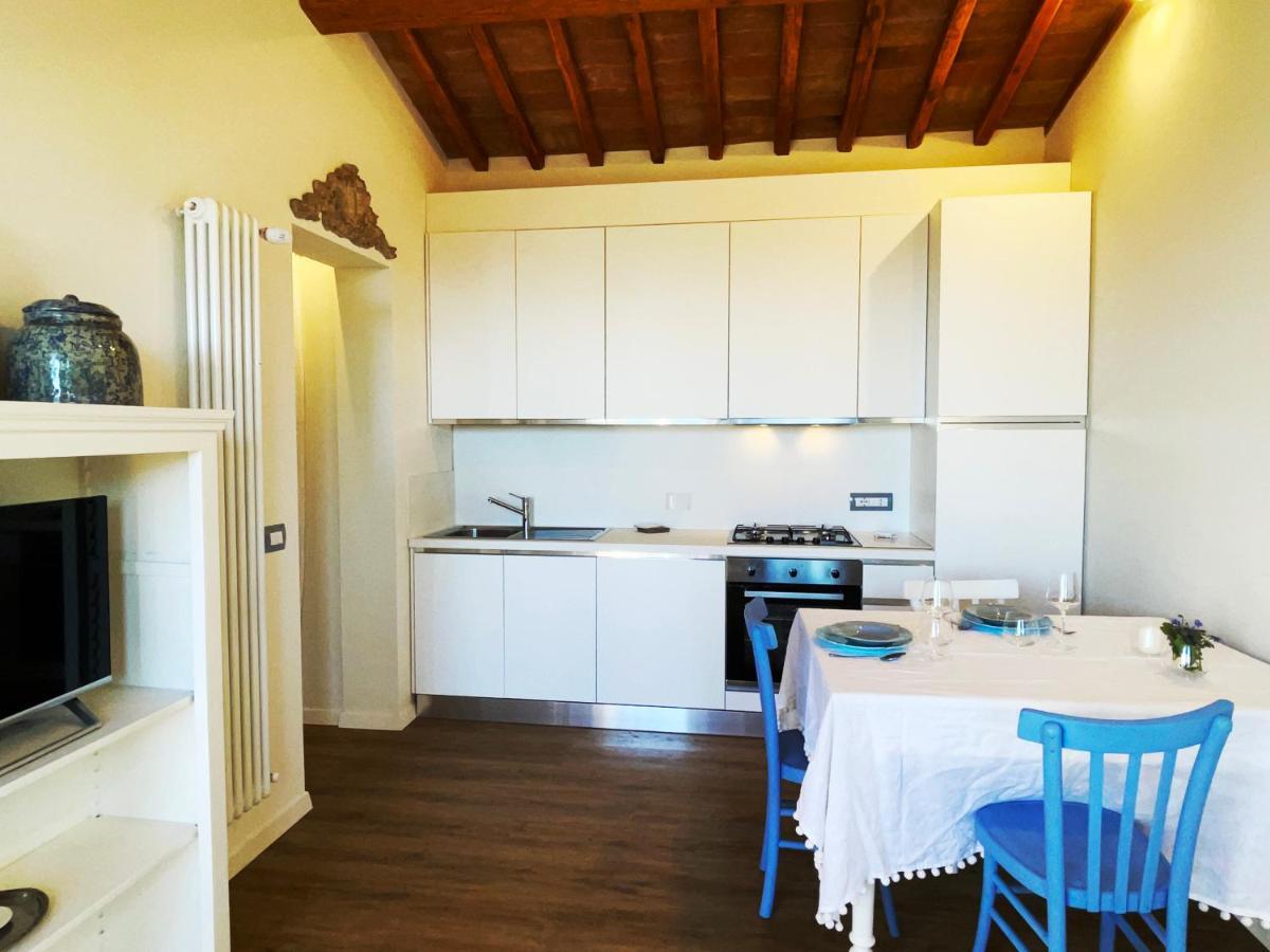 Oliveta Blu: Elegante A Due Passi Dal Centro Lägenhet Siena Exteriör bild