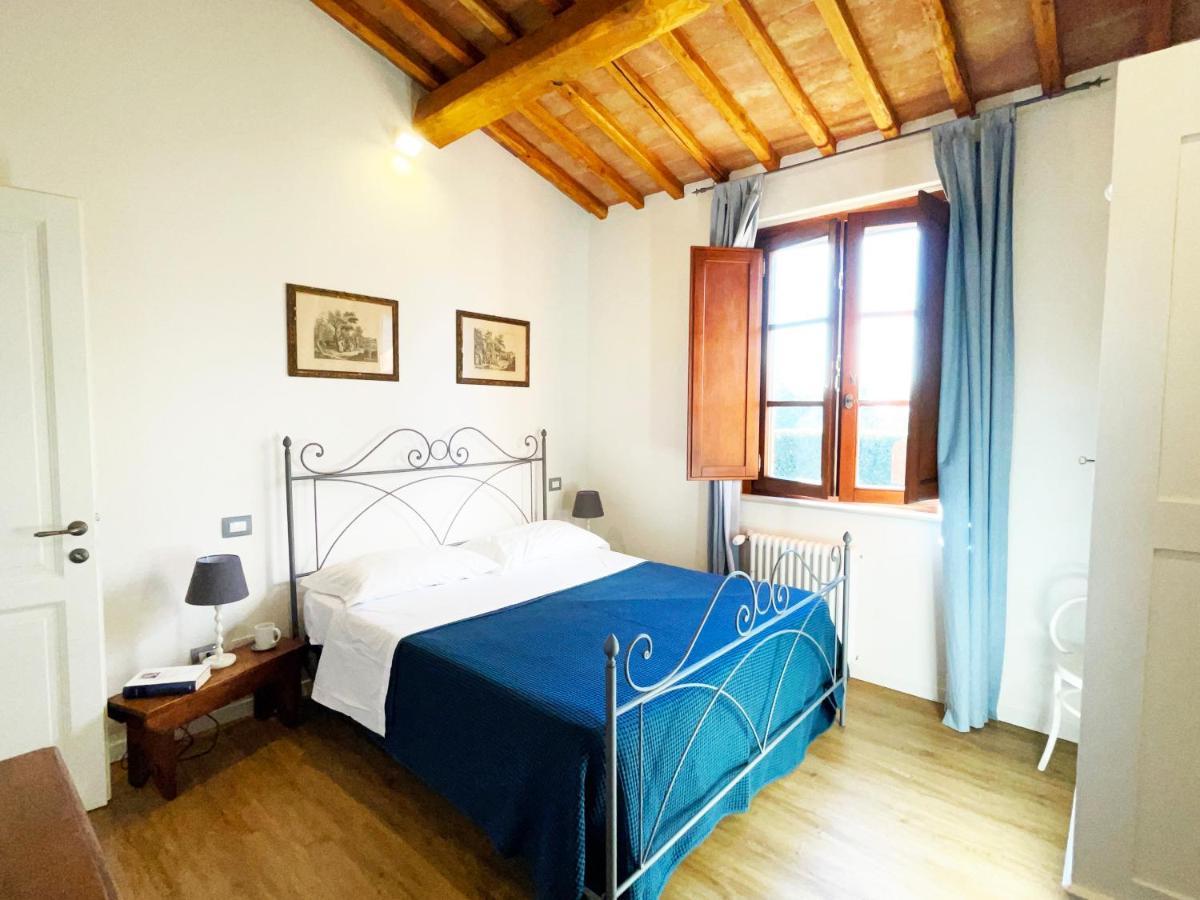 Oliveta Blu: Elegante A Due Passi Dal Centro Lägenhet Siena Exteriör bild